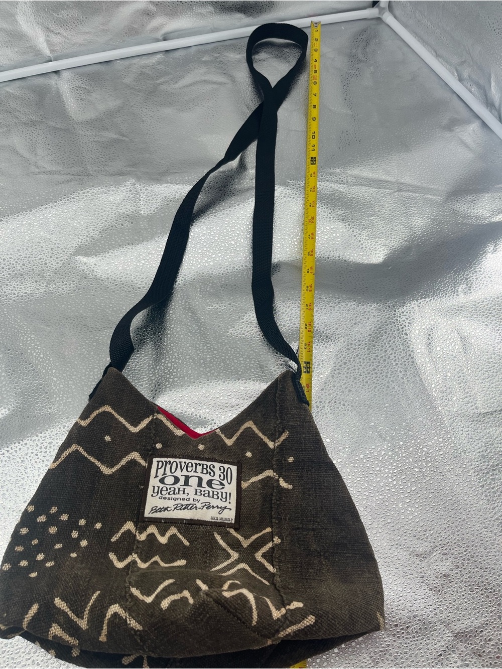 Beth Ritter-Perry PROVERBS 30 One Yeah Baby African Mudcloth Crossbody Bag - Picture 13 of 14